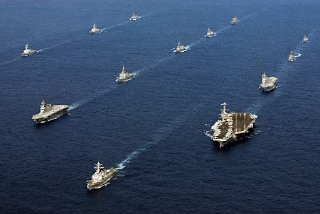 11月5日至16日，美日“銳劍”聯(lián)合軍事演習(xí)在九州和沖繩等地實施。